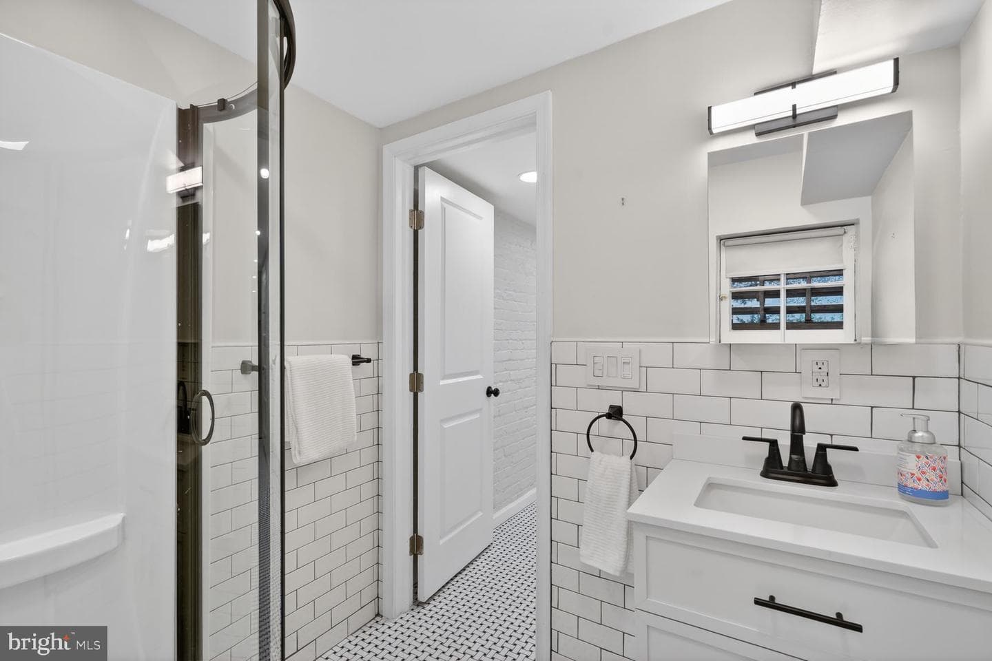 4225 37th Street NW photo 32