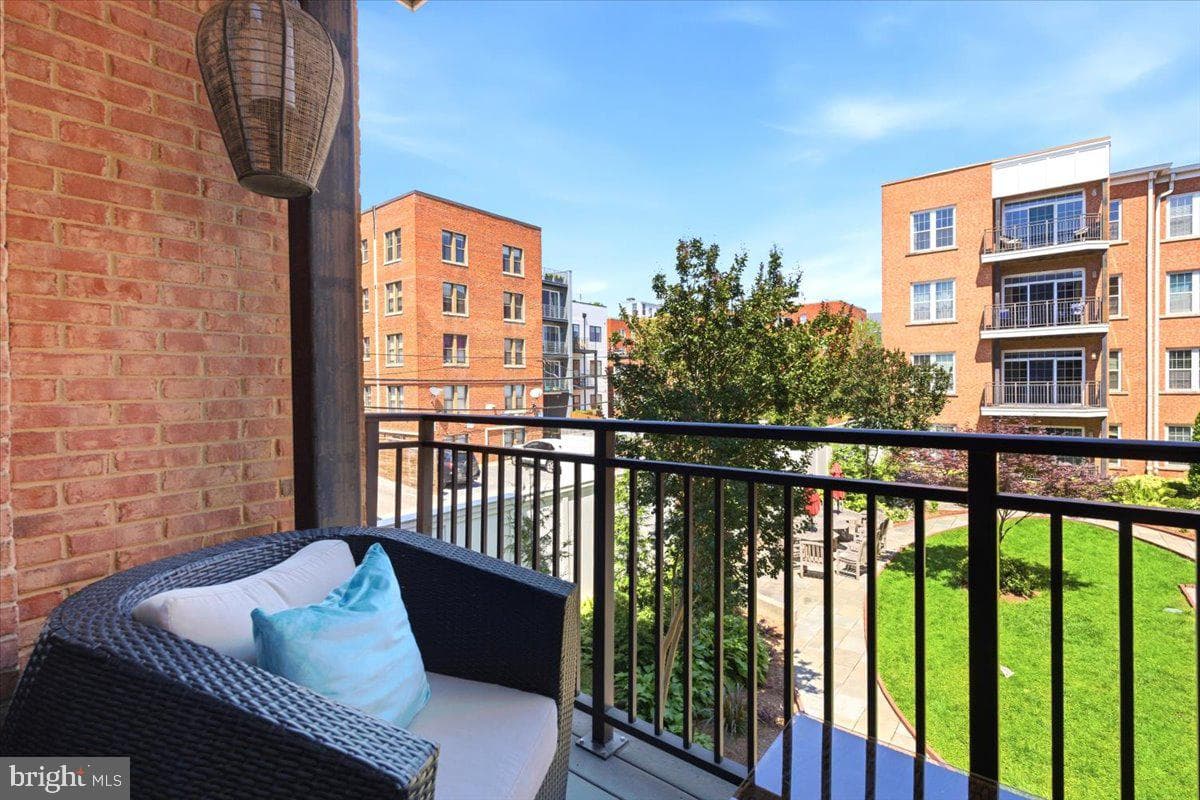 1451 Belmont Street NW #225 photo 21