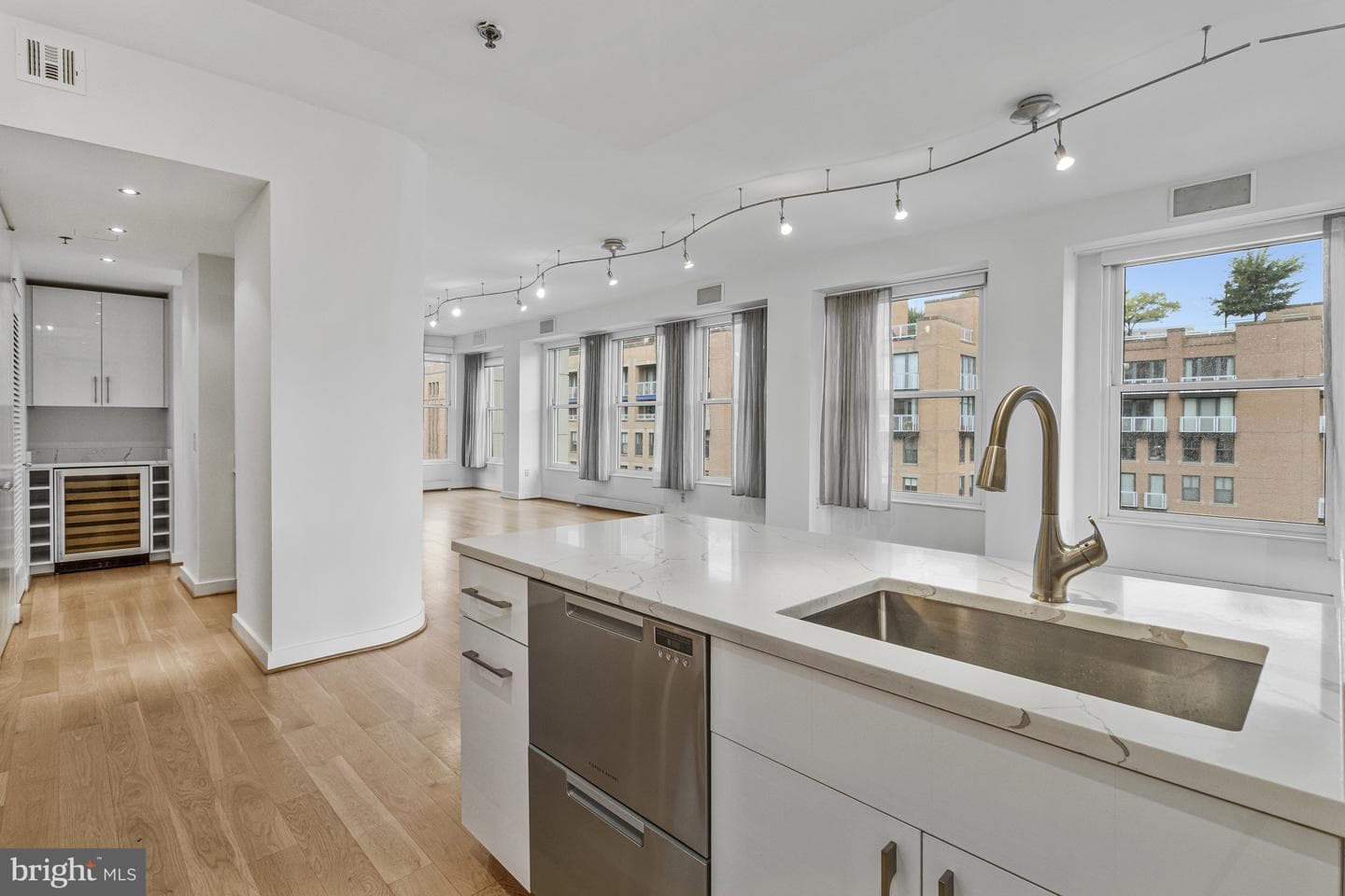 675 E Street NW #900 photo 24