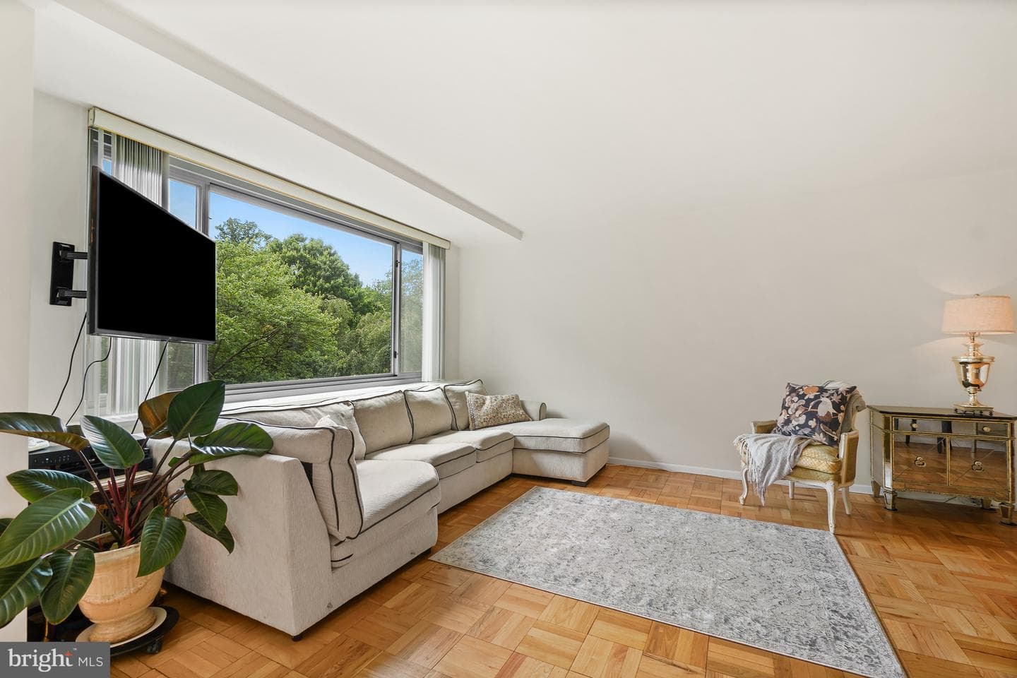 4200 Cathedral Avenue NW #614 photo 9