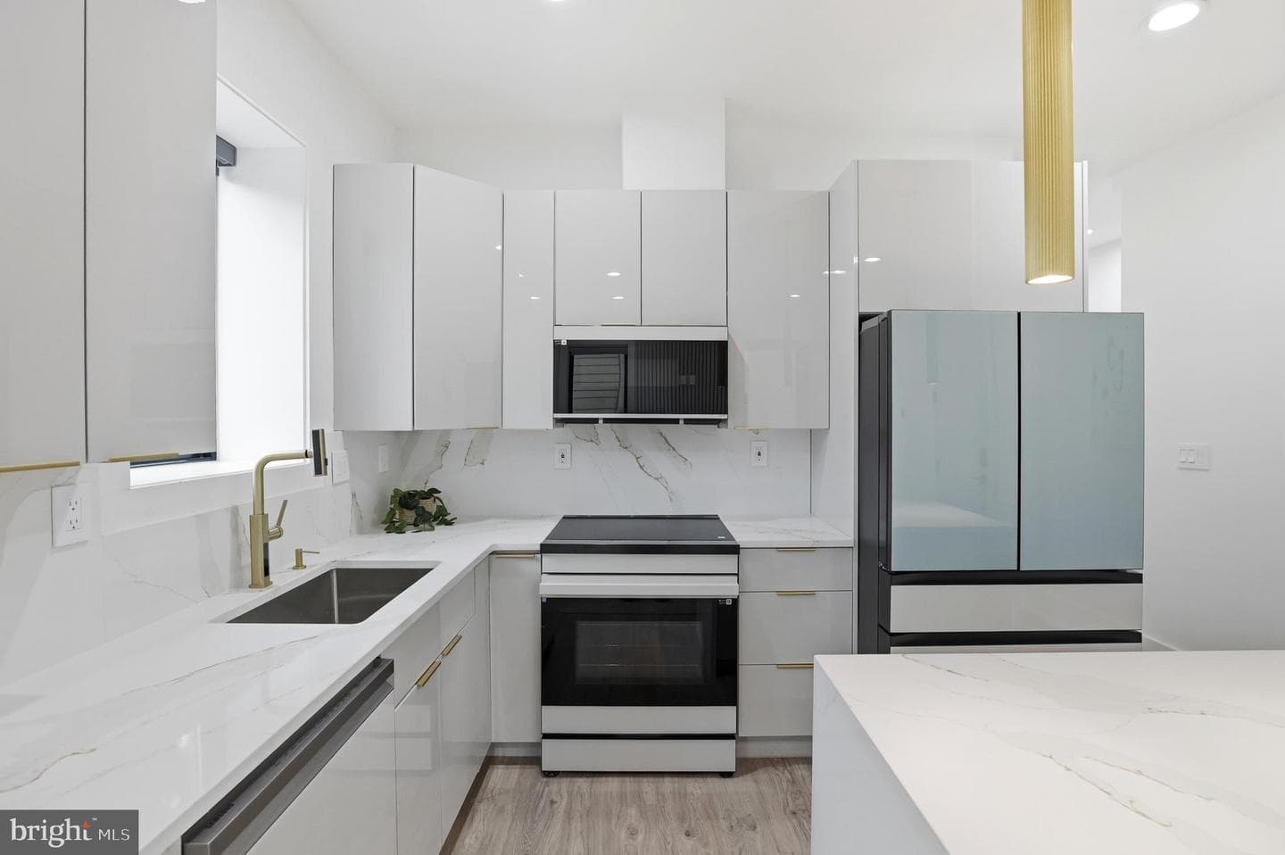 1140 Oates Street NE #101 photo 12