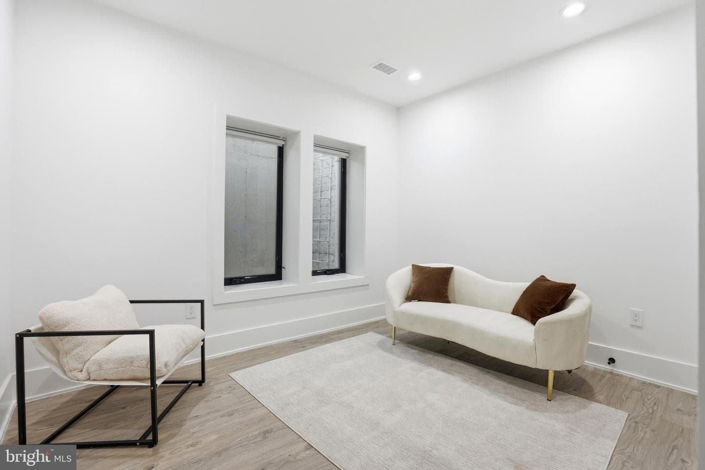 1140 Oates Street NE #101 photo 25