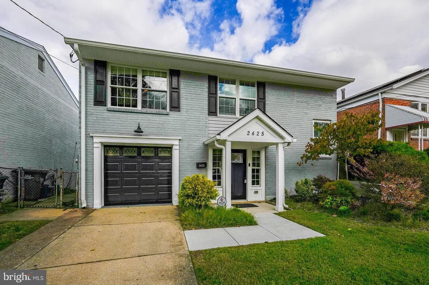 2425 Skyland Place SE, Washington