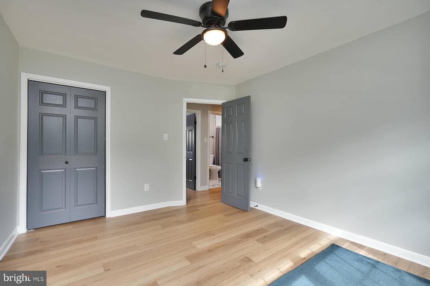2425 Skyland Place SE photo 31