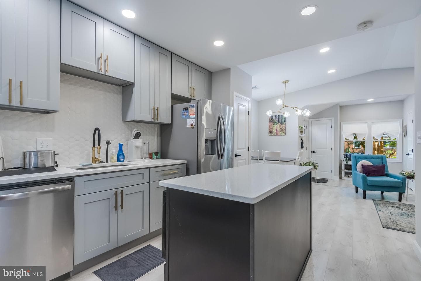 3116 E Street SE photo 6