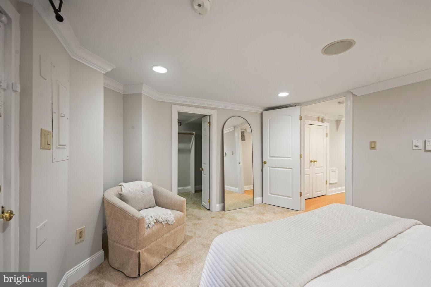 1832 Calvert Street NW #1 photo 20