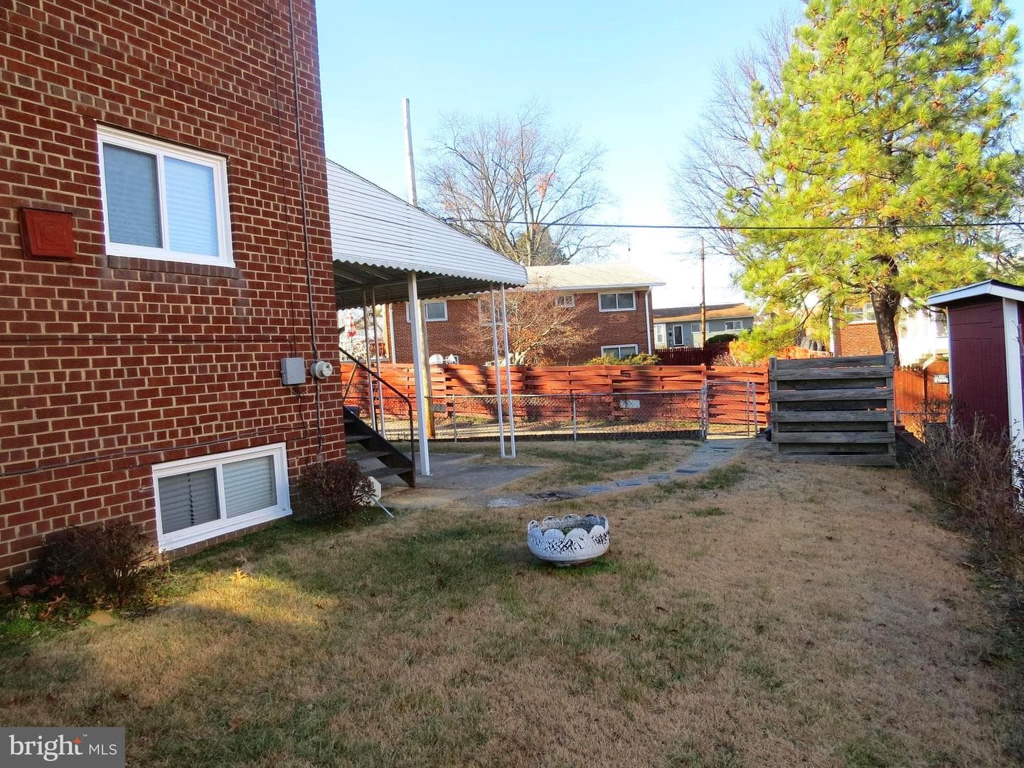 5129 Chillum Place NE photo 3