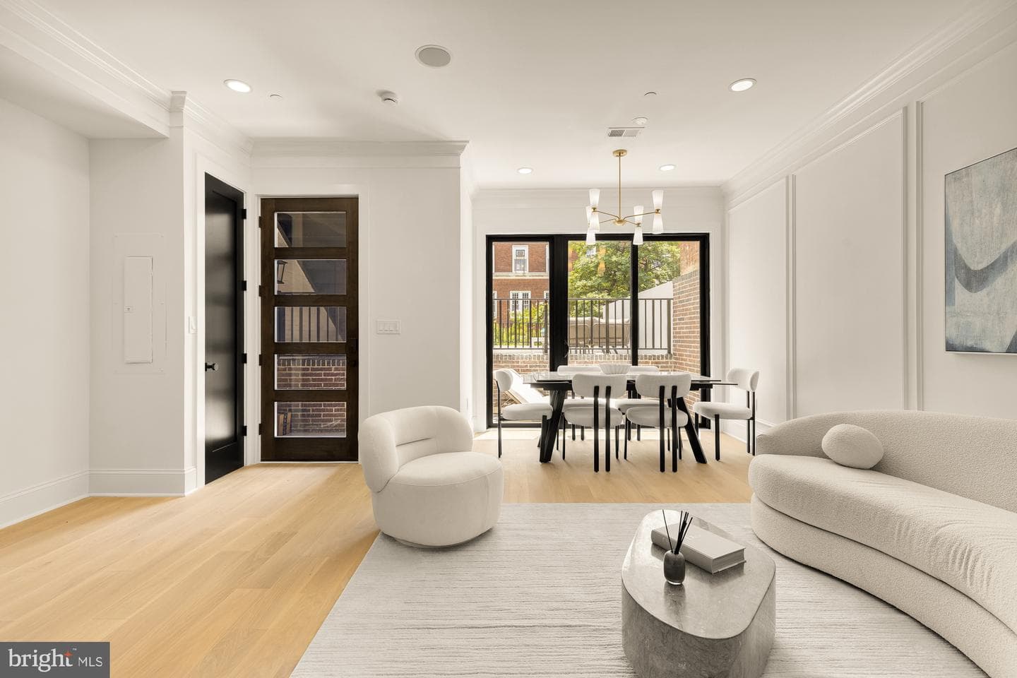 733 Euclid Street NW #104 photo 6