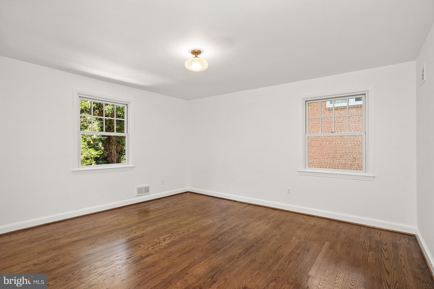 2816 Arizona Terrace NW photo 26