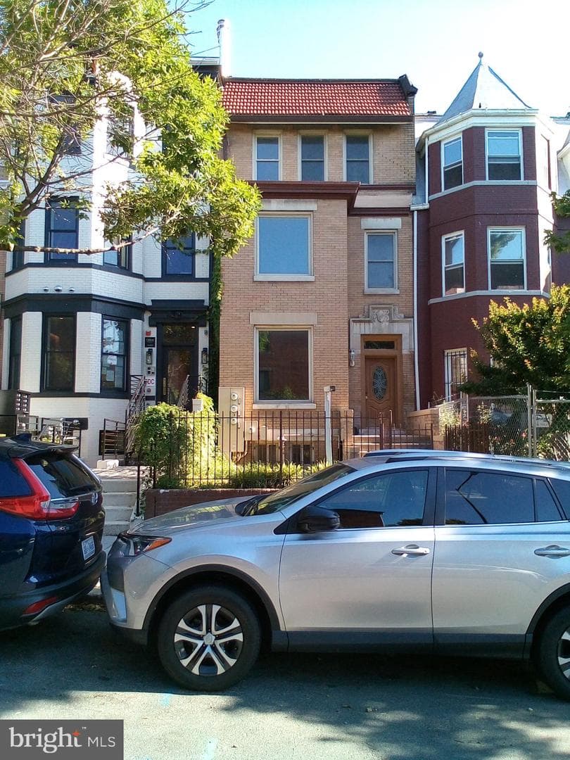 1433 Clifton Street NW #2 photo 13