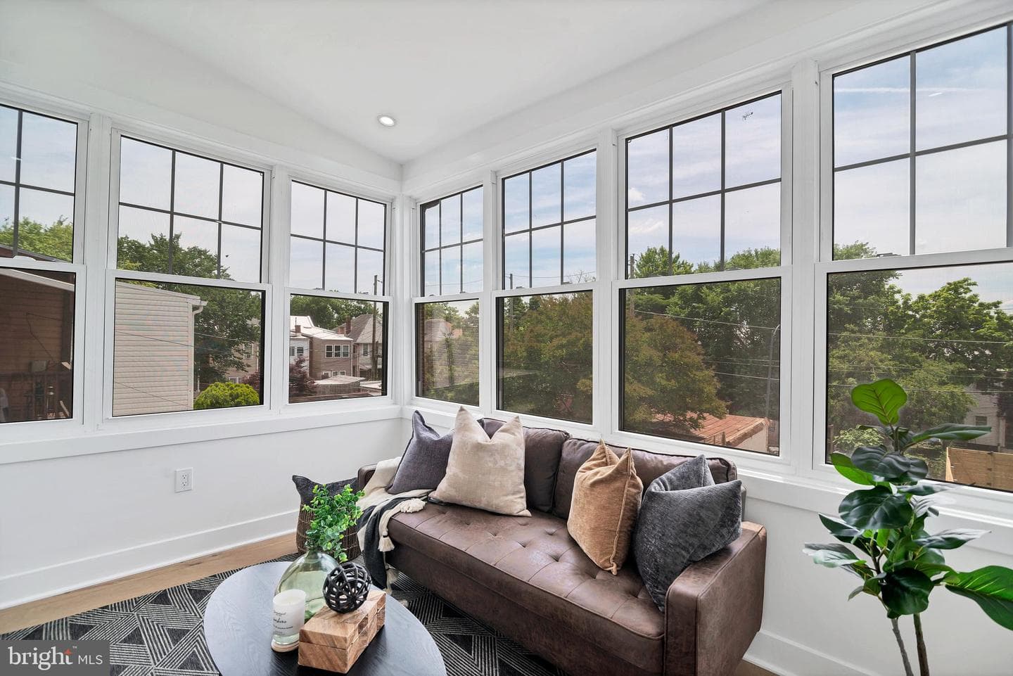 518 Randolph Street NW photo 21