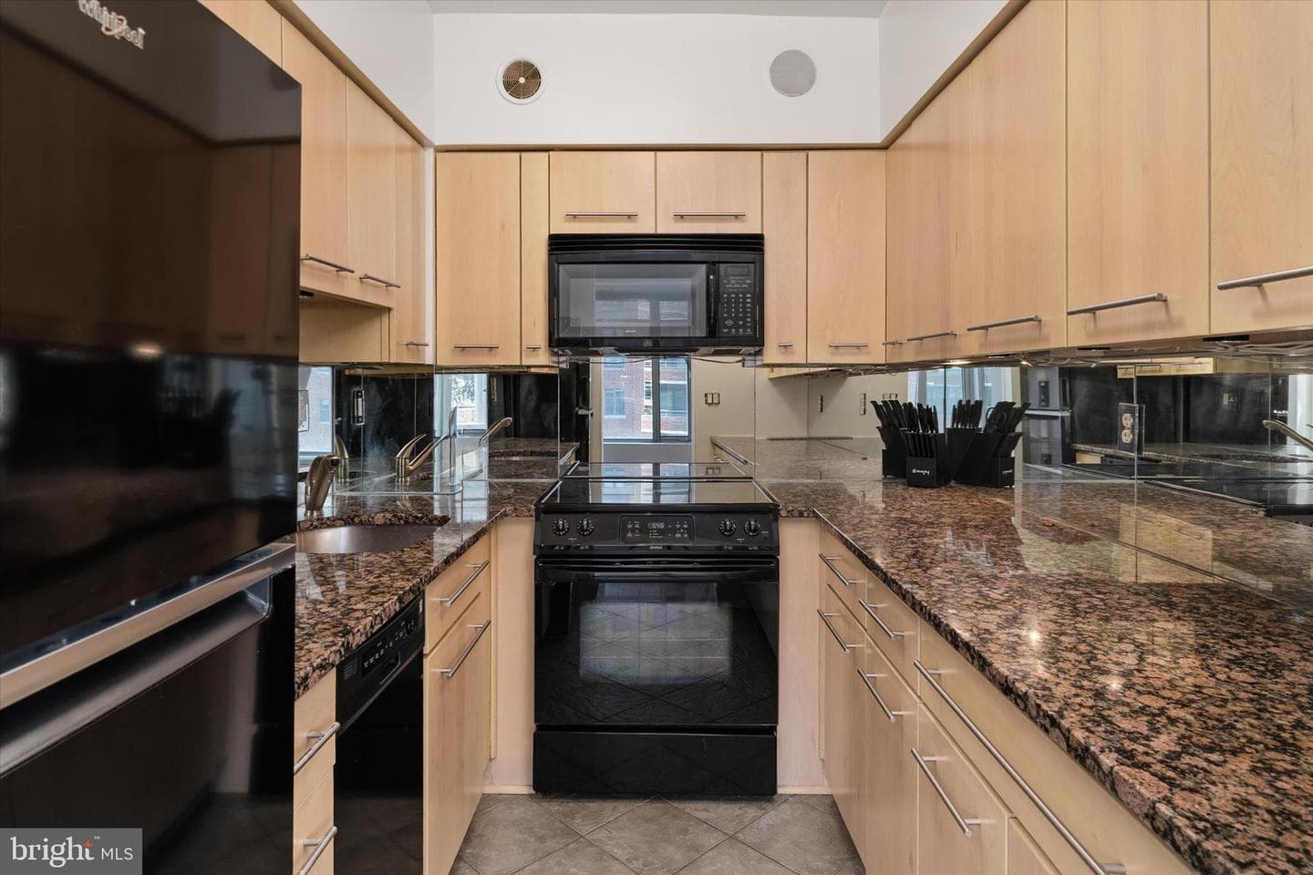 1711 Massachusetts Avenue NW #632 photo 12