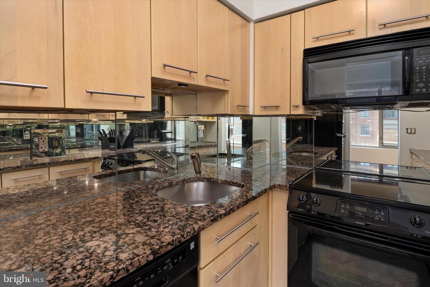 1711 Massachusetts Avenue NW #632 photo 13