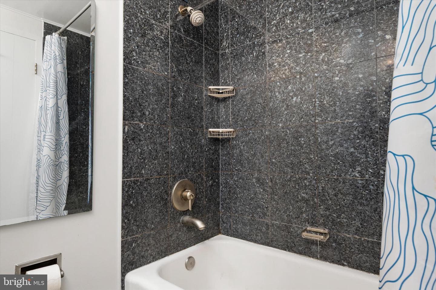 1711 Massachusetts Avenue NW #632 photo 17