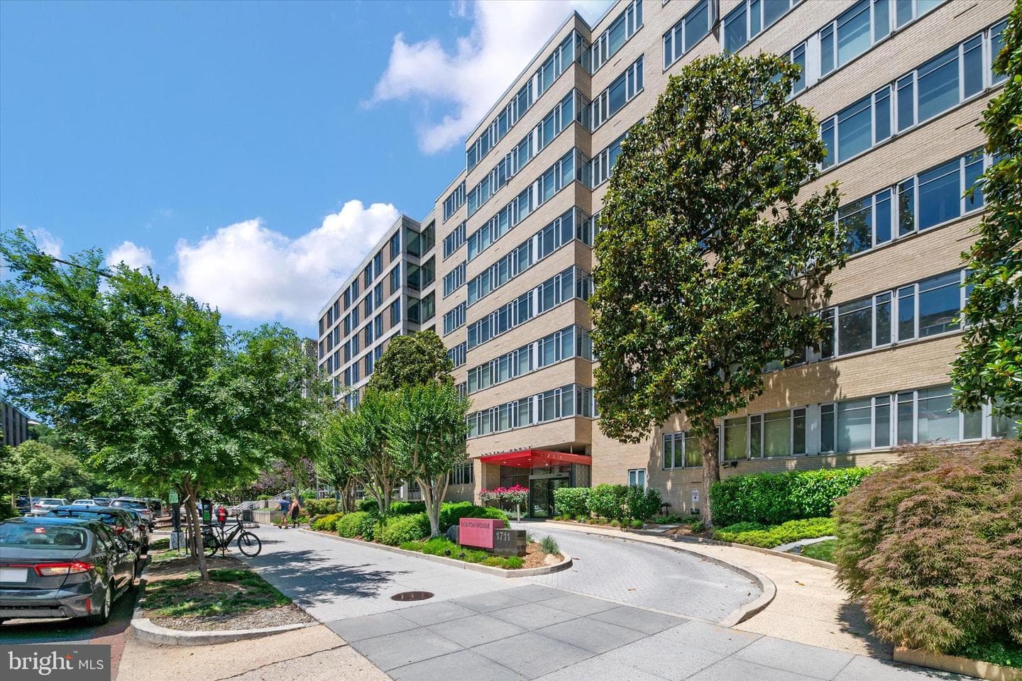 1711 Massachusetts Avenue NW #632 photo 2