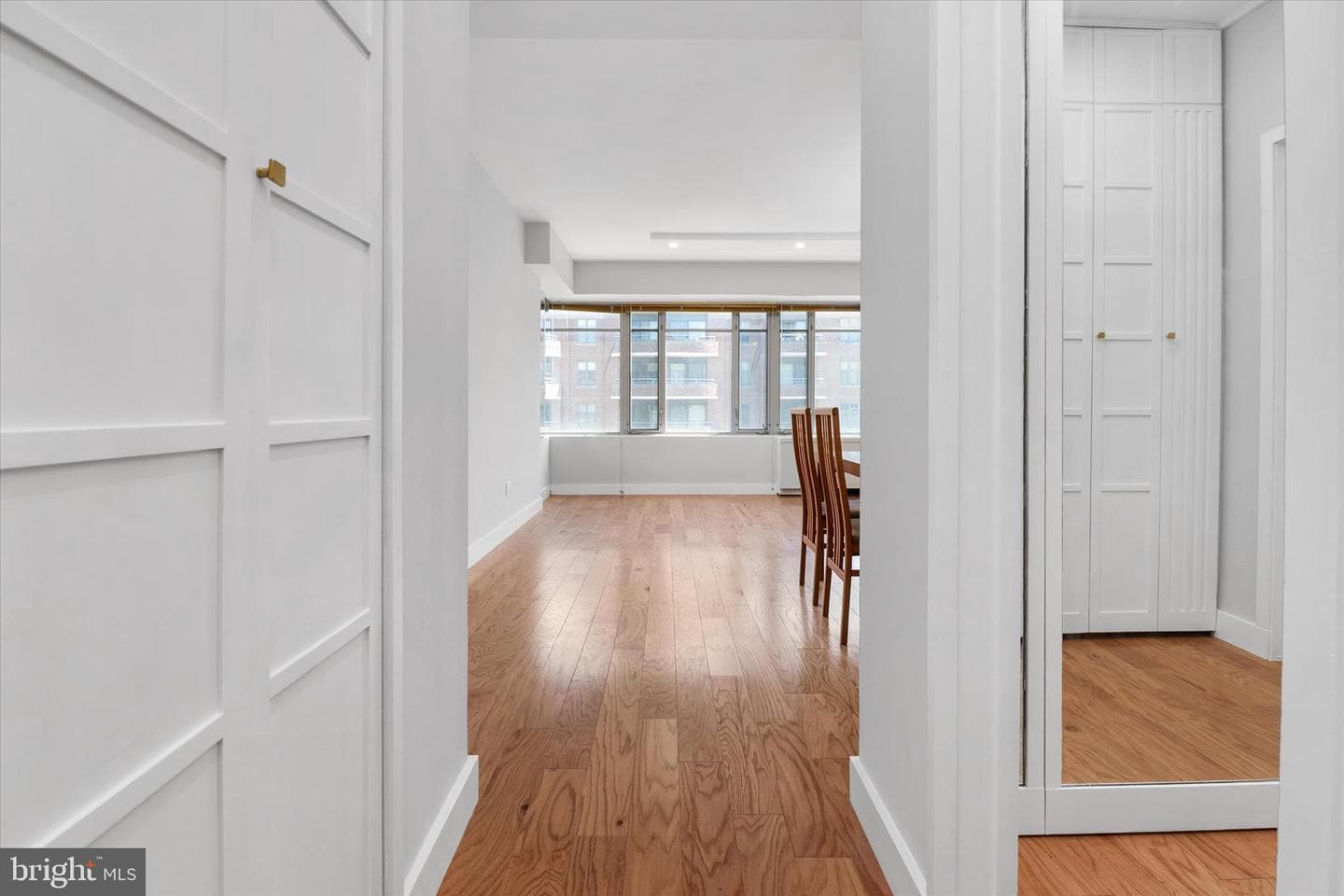 1711 Massachusetts Avenue NW #632 photo 5