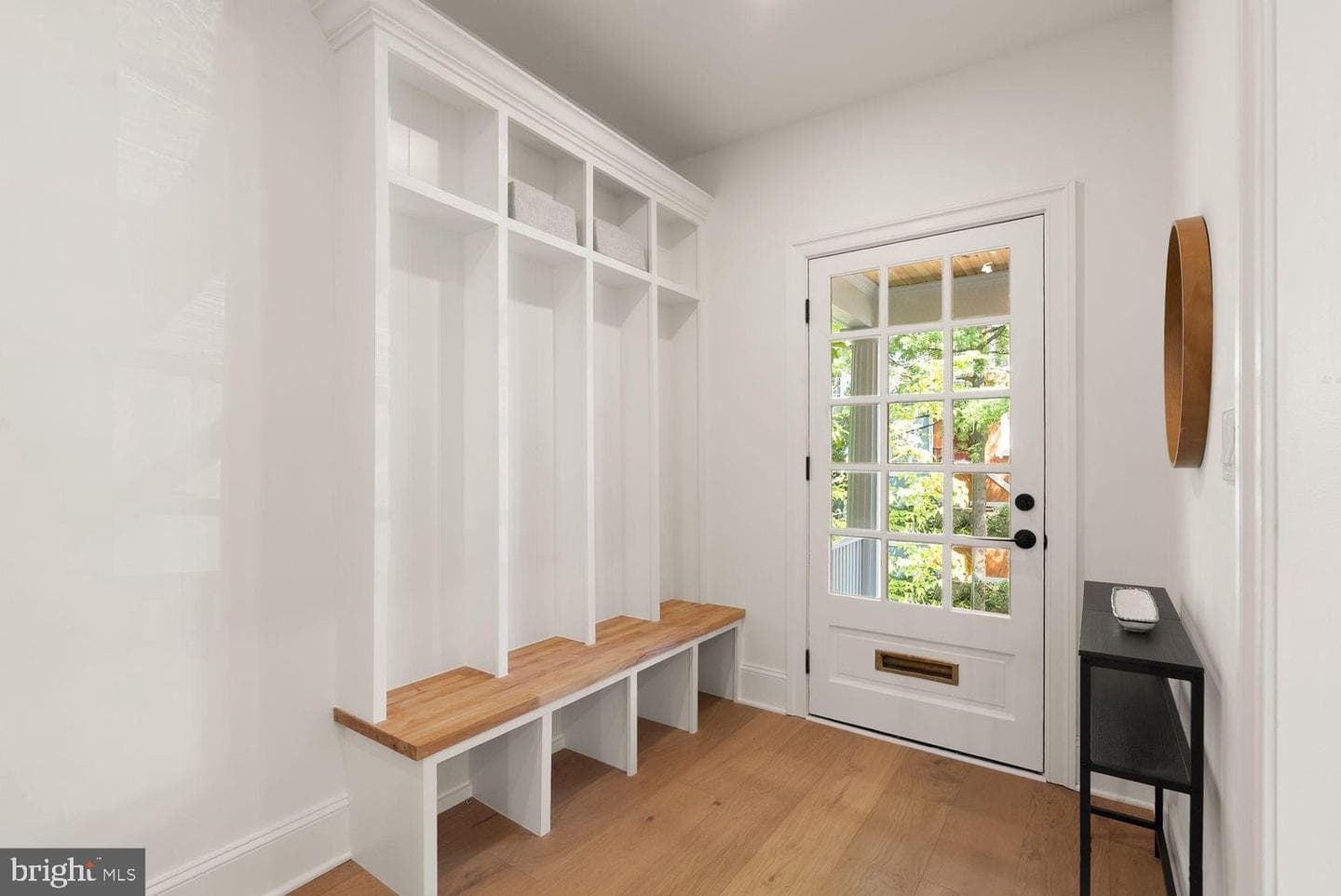 1818 Kenyon Street NW photo 9