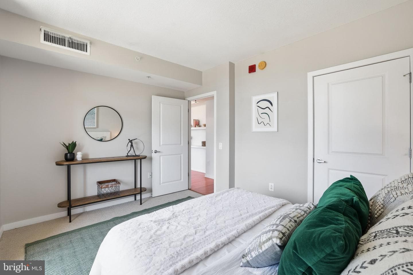 475 K Street NW #809 photo 18