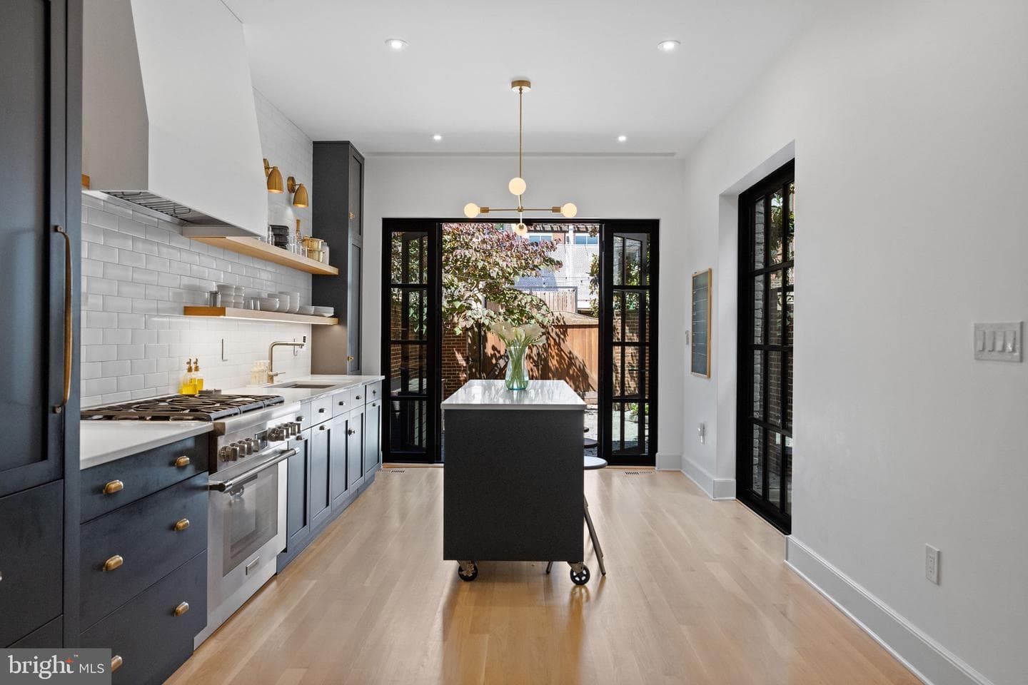 1324 35th Street NW photo 2