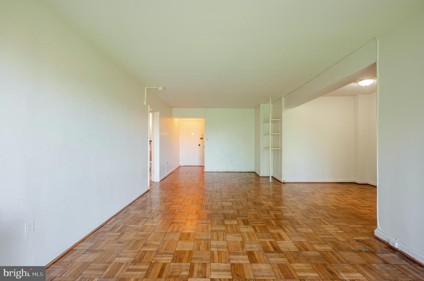 3901 Tunlaw Road NW #705 photo 3