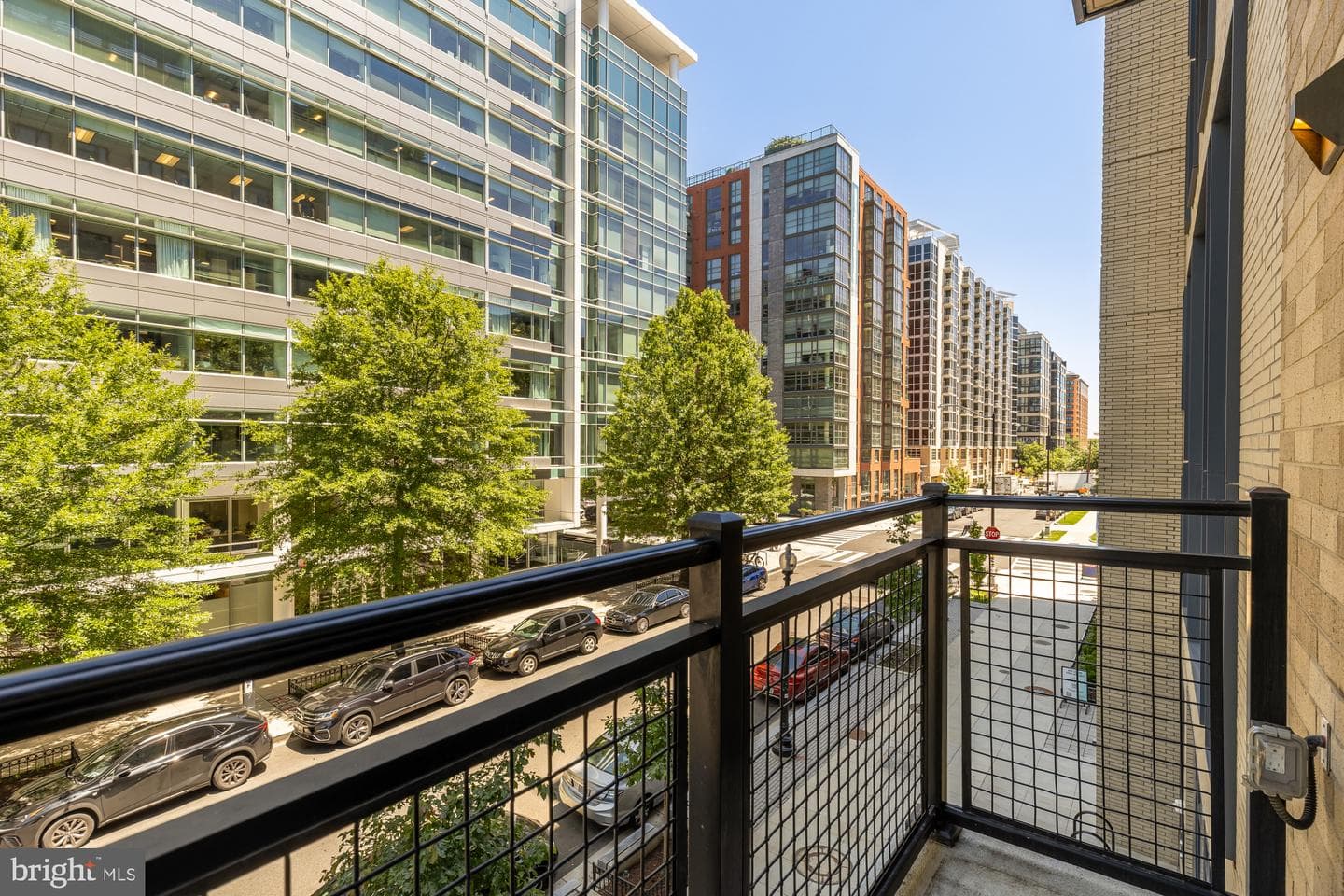 37 L Street SE #301 photo 16