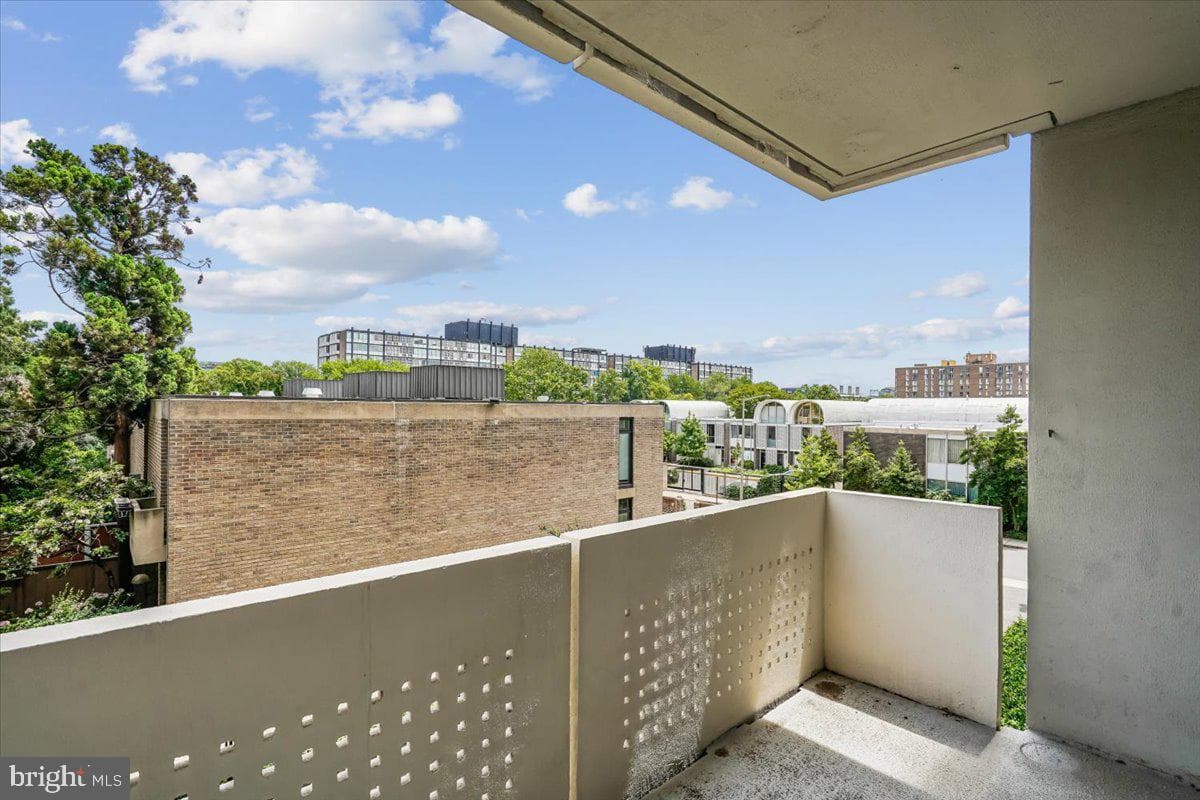 1250 4th Street SW #w113 photo 32