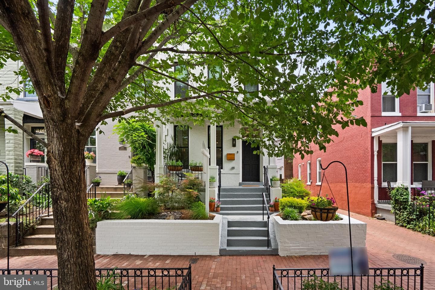 1305 Independence Avenue SE photo 3