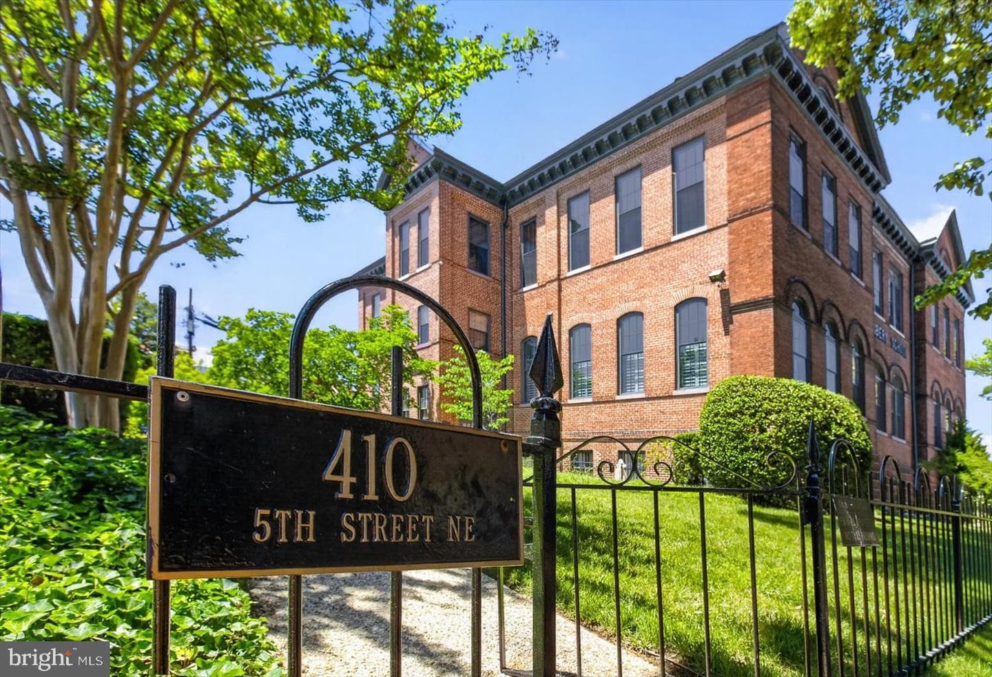 410 5th Street NE #1 photo 10