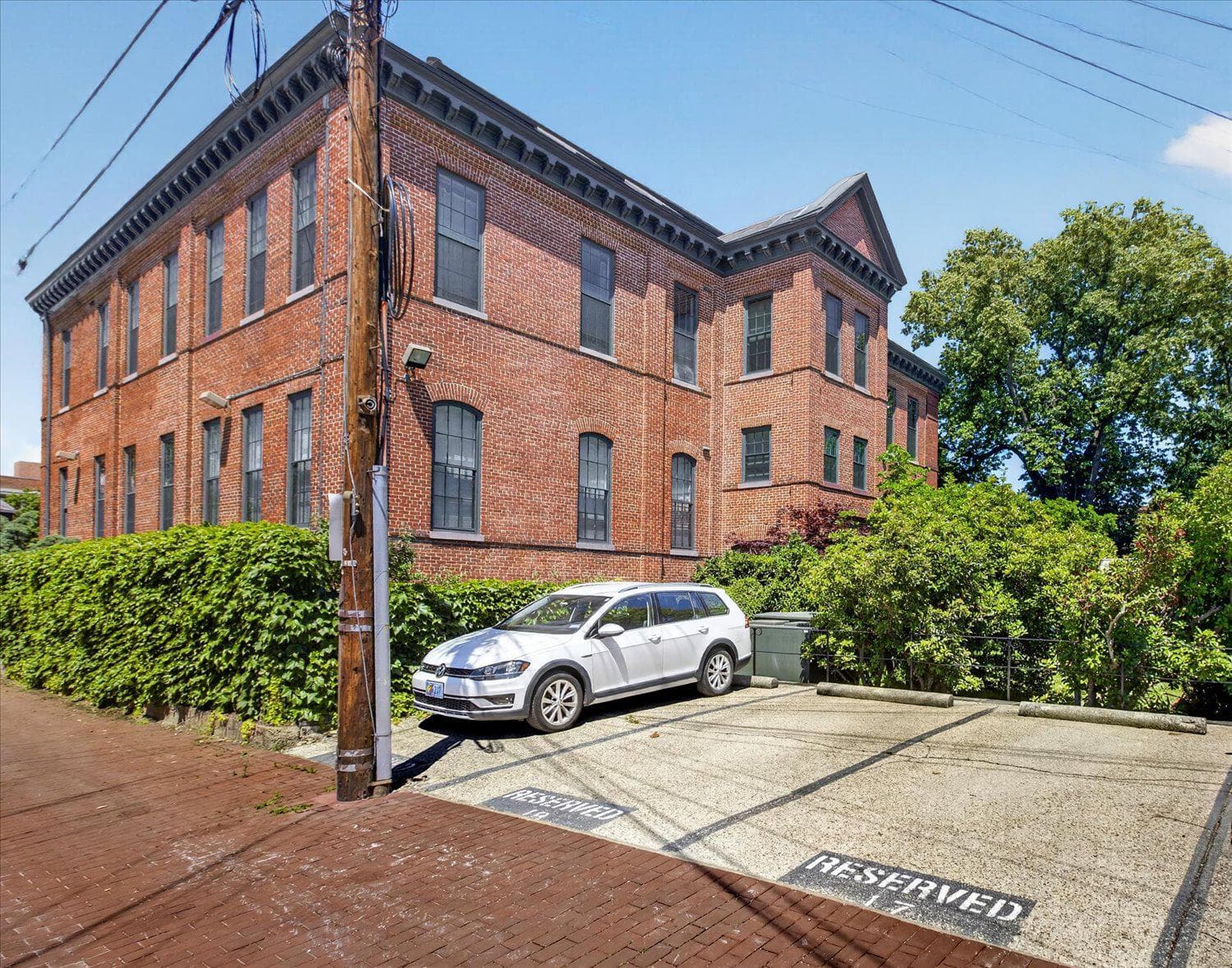 410 5th Street NE #1 photo 11