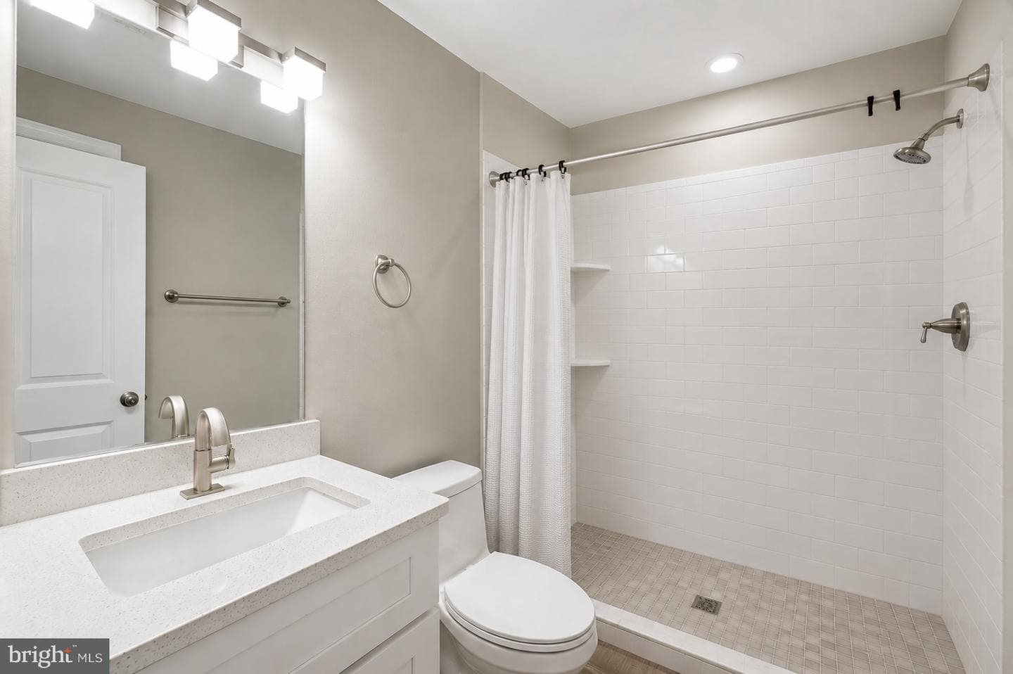 35 T Street NW photo 38