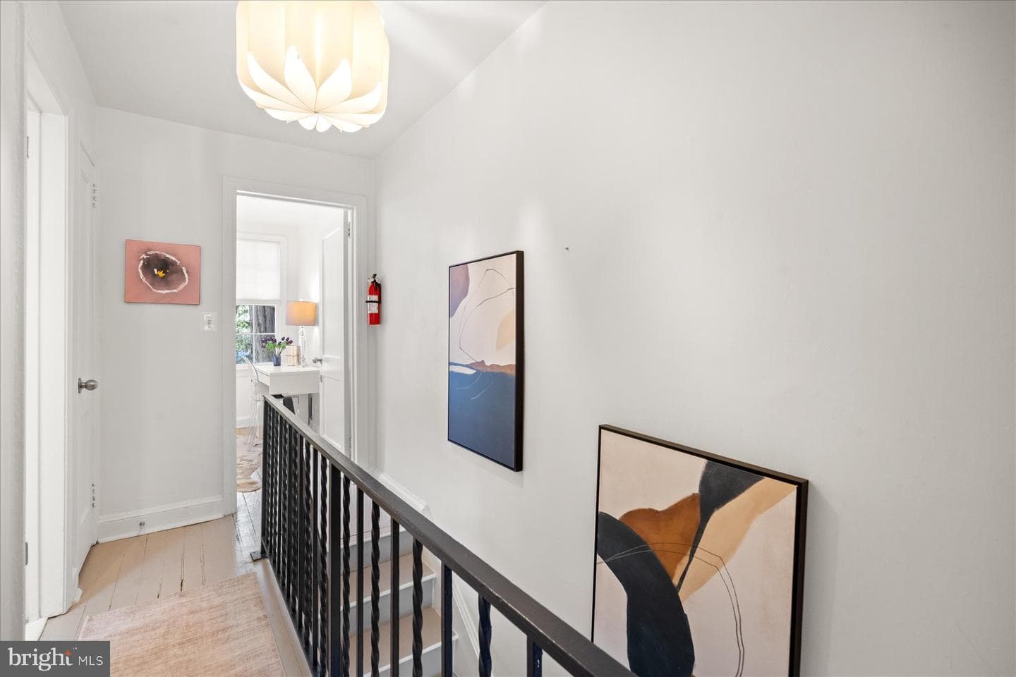 1062 Thomas Jefferson Street NW photo 30