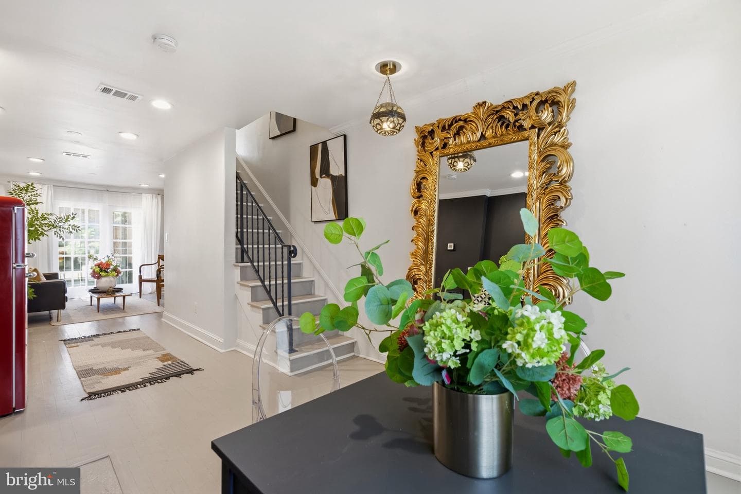 1062 Thomas Jefferson Street NW photo 8
