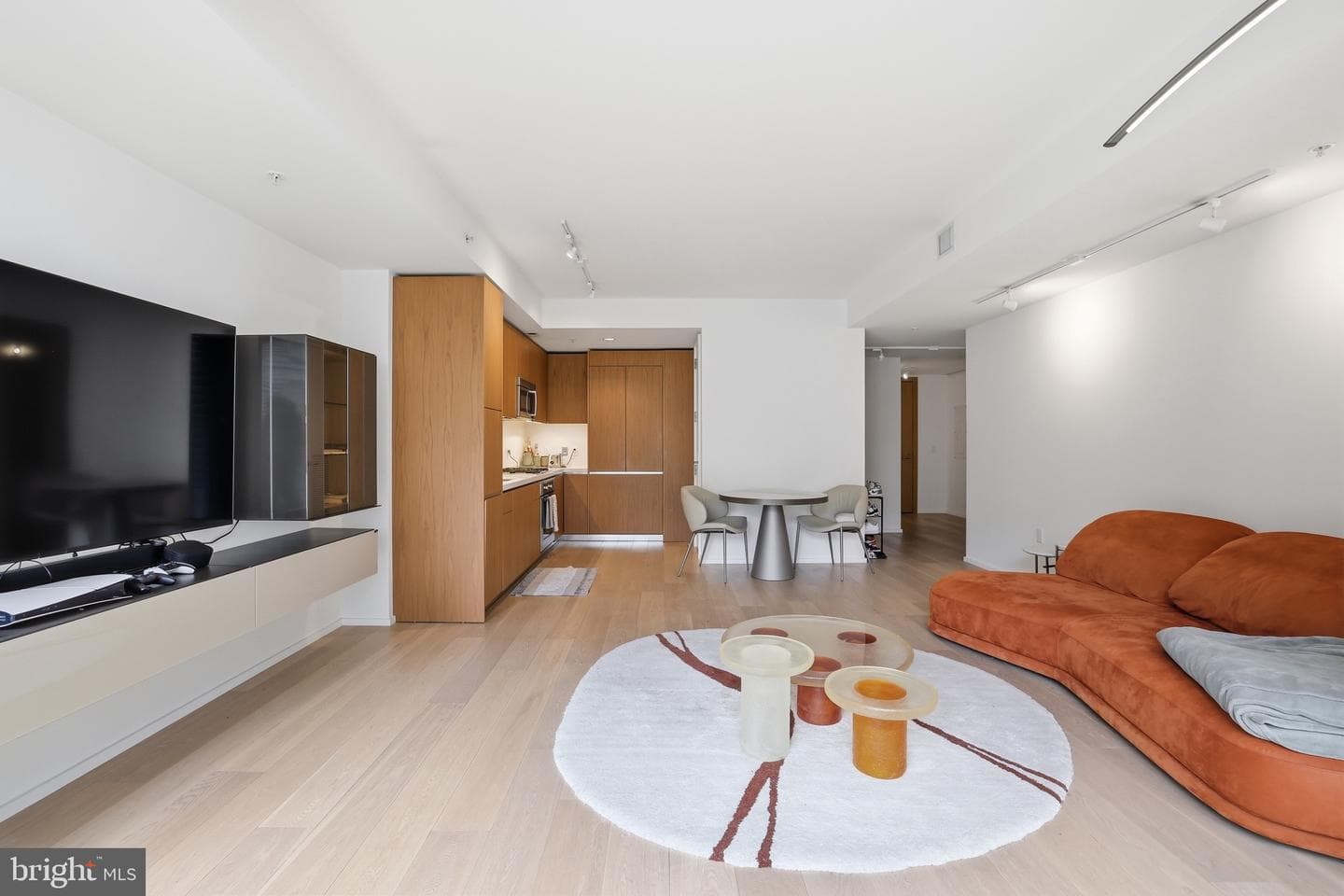 925 H Street NW #404 photo 8