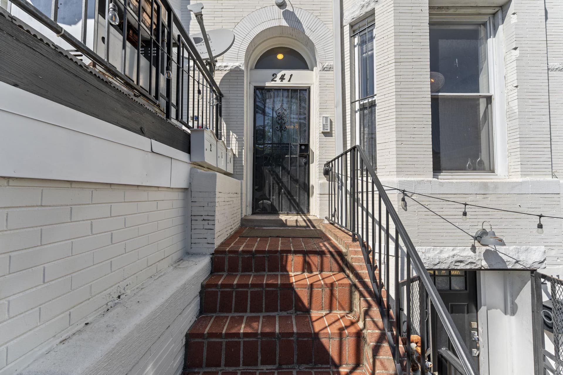 241 Florida Avenue NW #2 photo 3