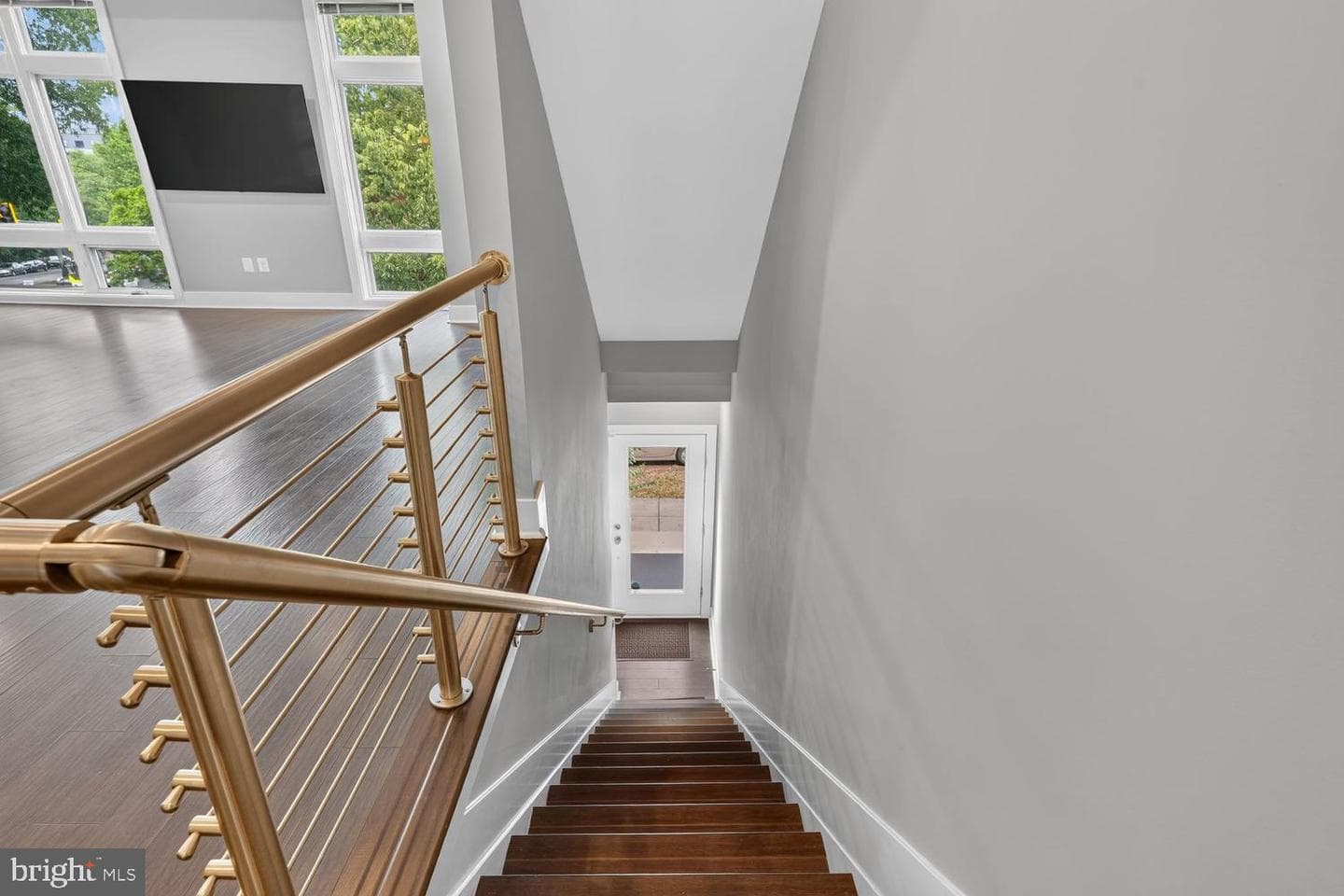 2126 3rd Street NE #b, Washington