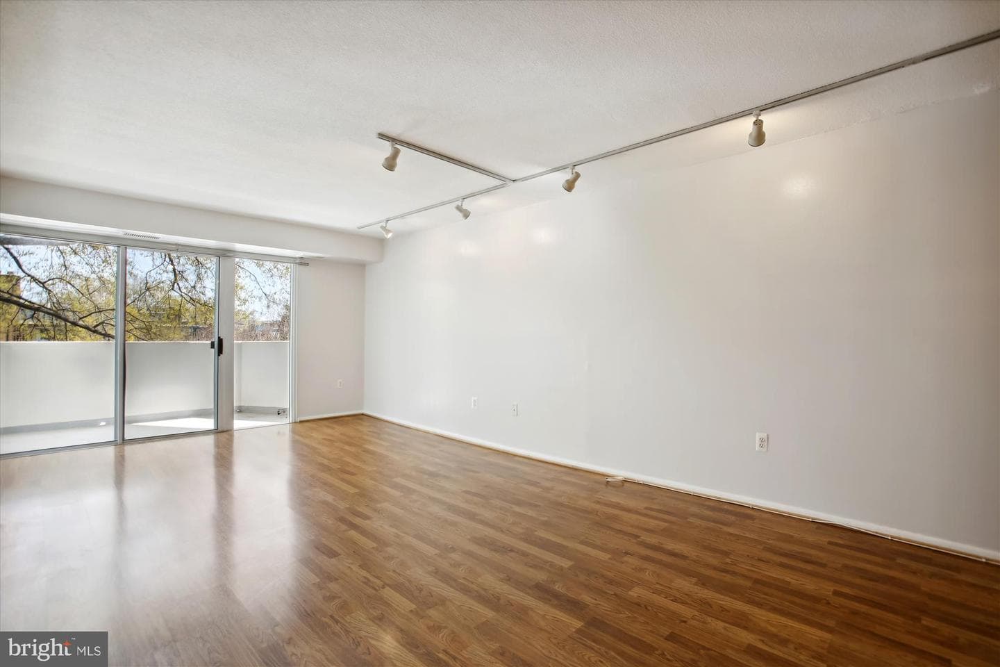 700 7th Street SW #211 photo 4