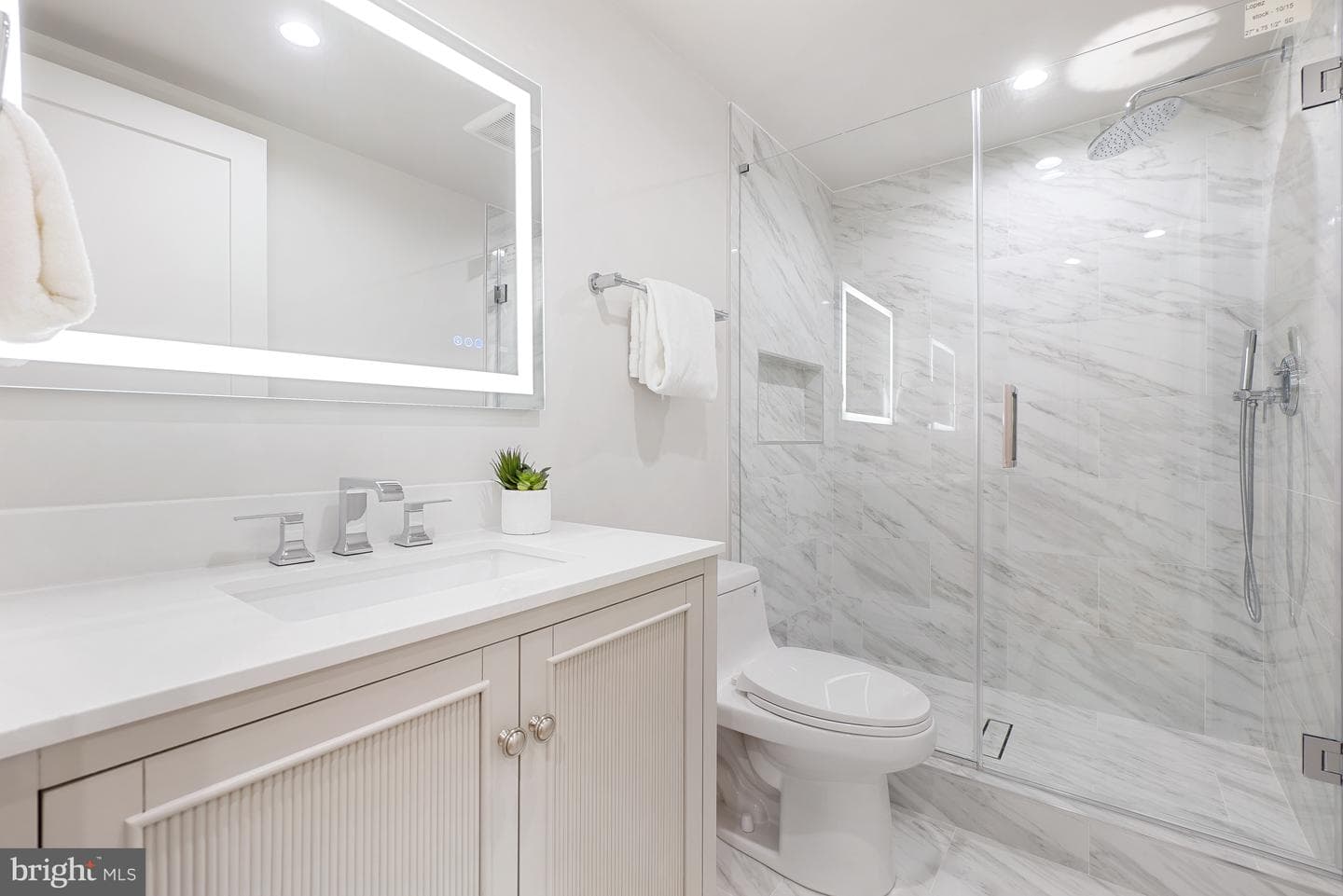 3823 Benton NW photo 27