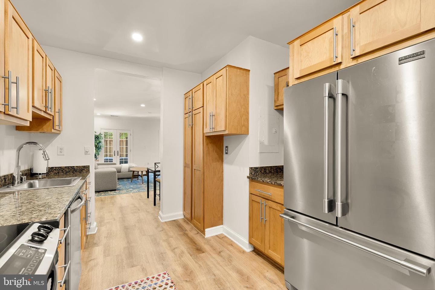 1614 Beekman Place NW #c photo 11
