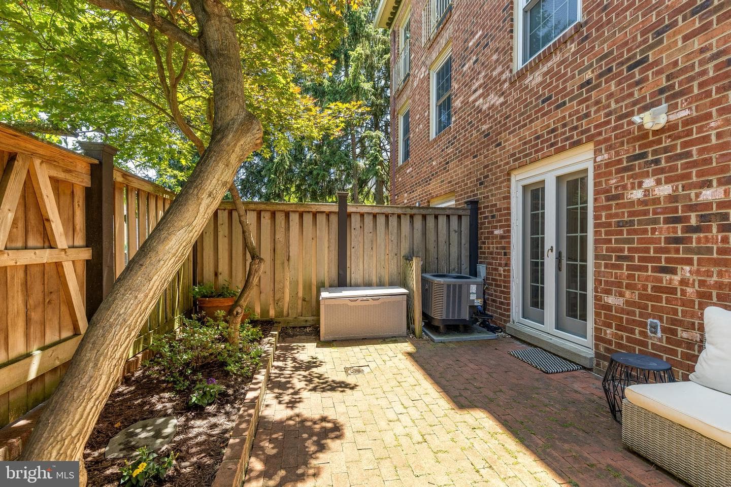1614 Beekman Place NW #c photo 23