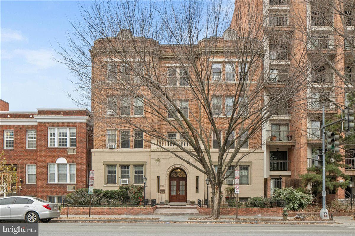 3100 Wisconsin Avenue NW #406 photo 18