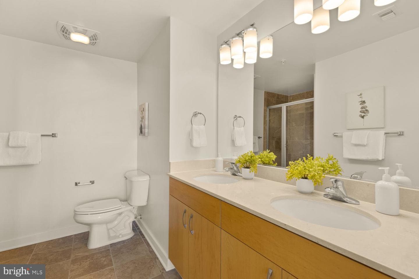 475 K Street NW #1204 photo 14