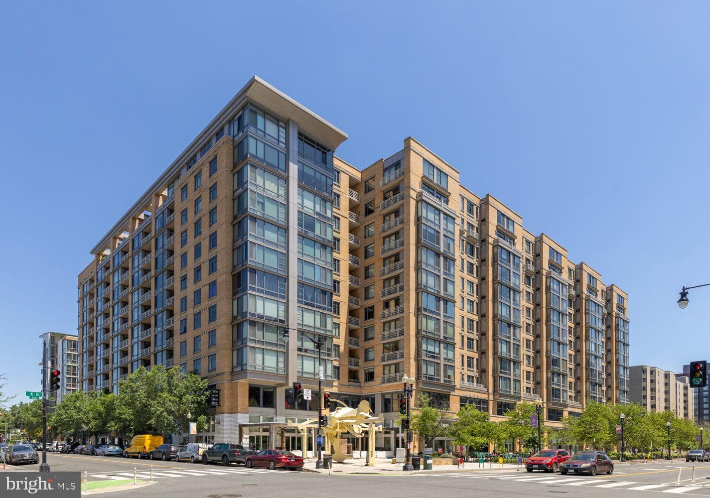 475 K Street NW #1204 photo 2