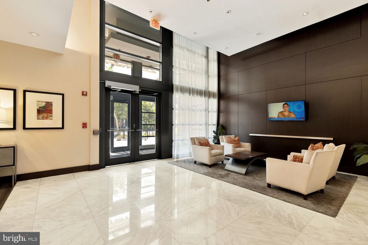 475 K Street NW #1204 photo 31