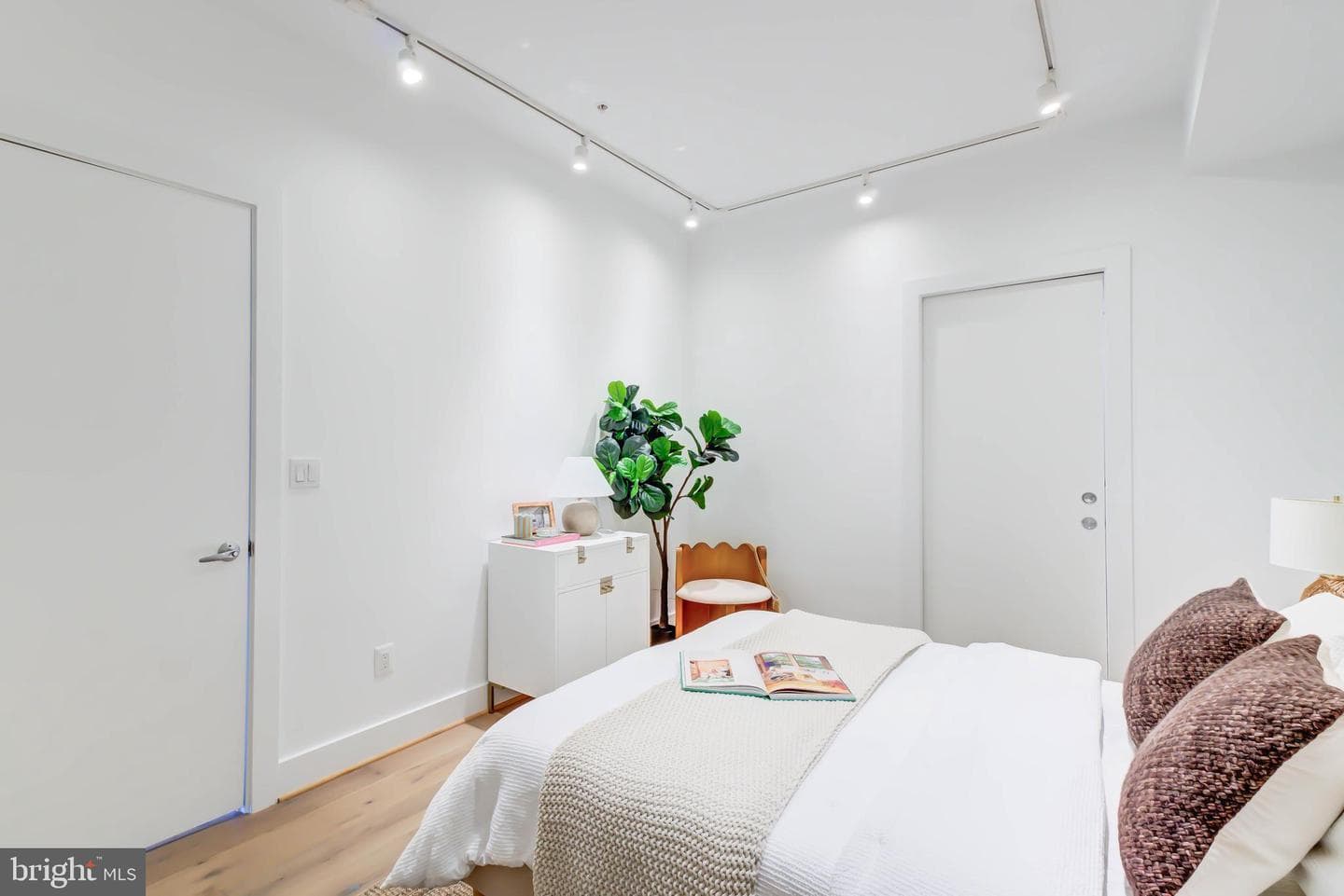 1468 Belmont Street NW #3e photo 34