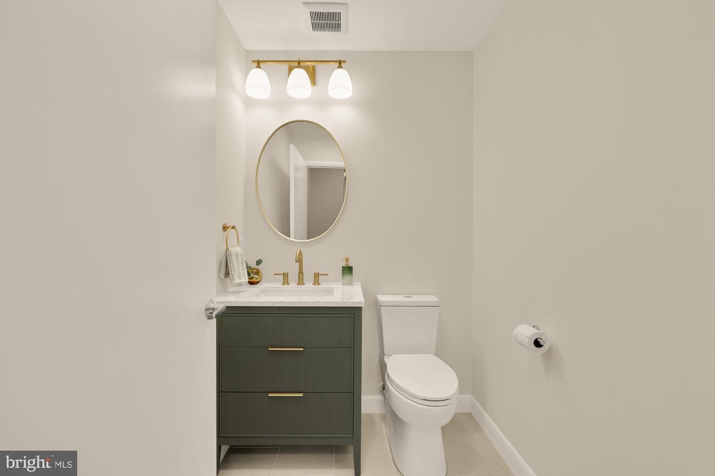 400 Massachusetts Avenue NW #1207 photo 7