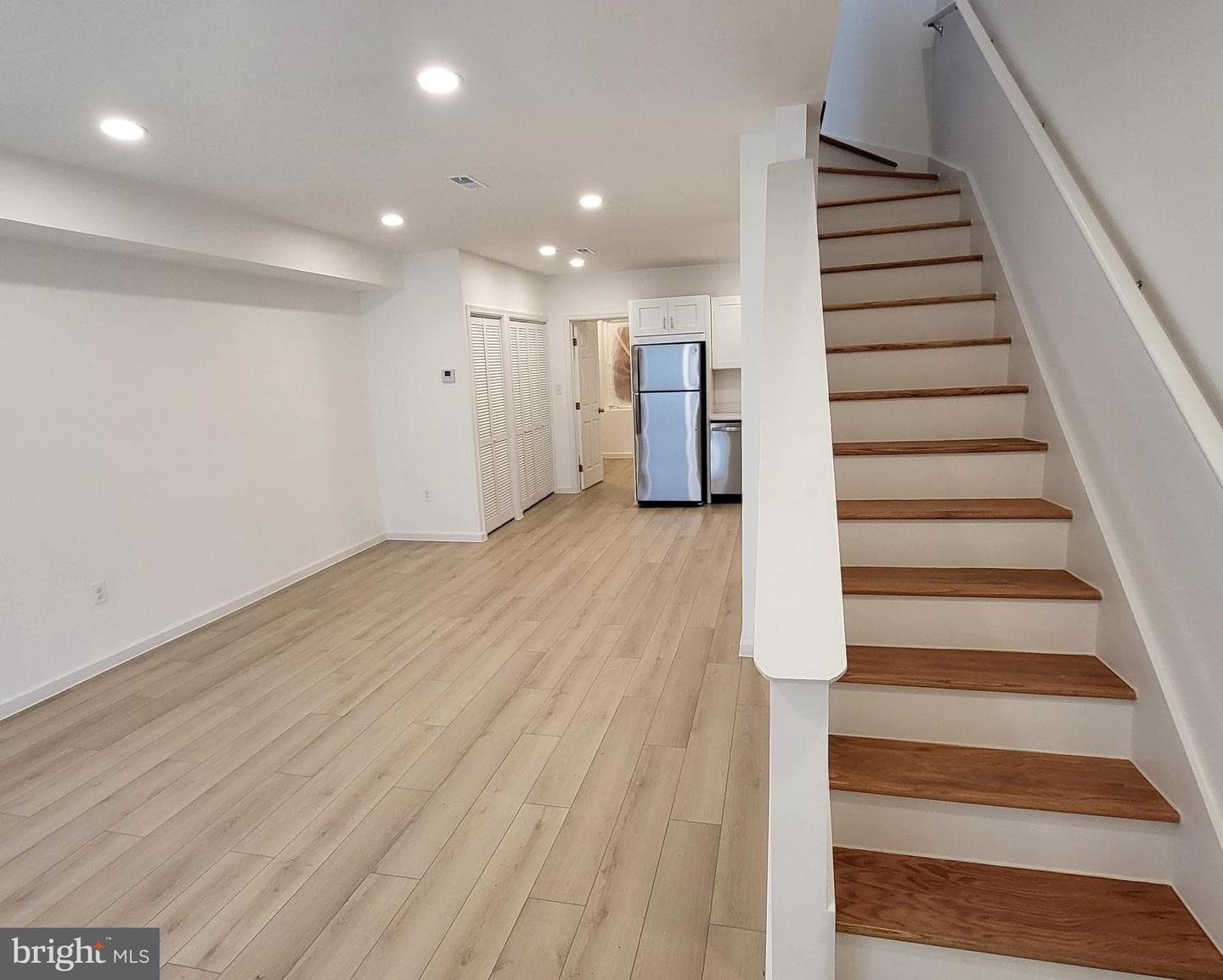 562 24th Street NE, Washington