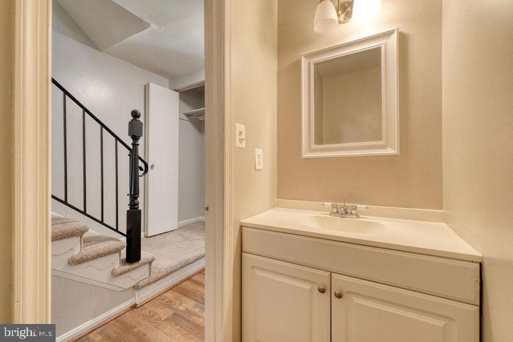 4903 8th Street NE photo 10