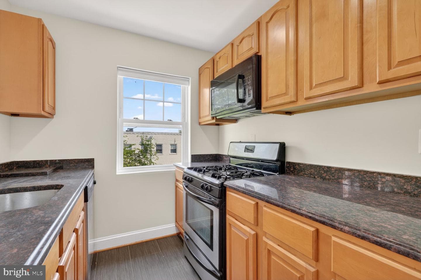 3868 9th Street SE #301, Washington