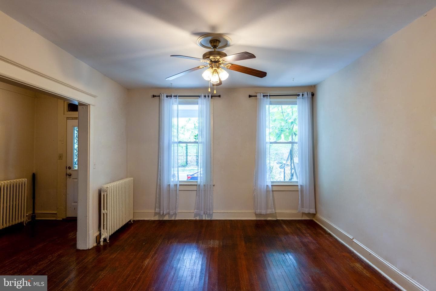 132 Bryant Street NW photo 3