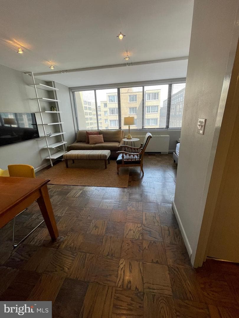 522 21st Street NW #807 photo 3